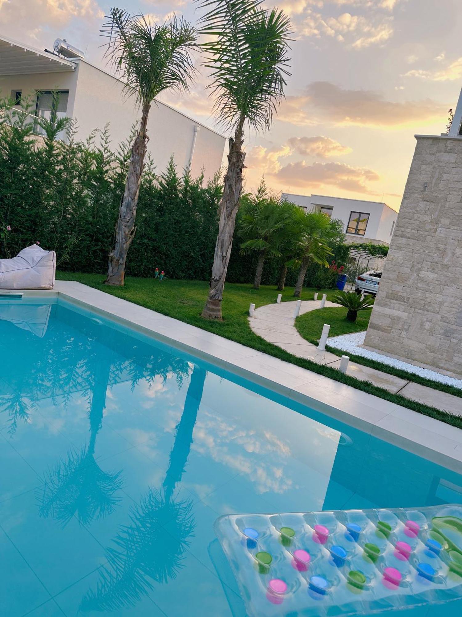 San Pietro * Durres
